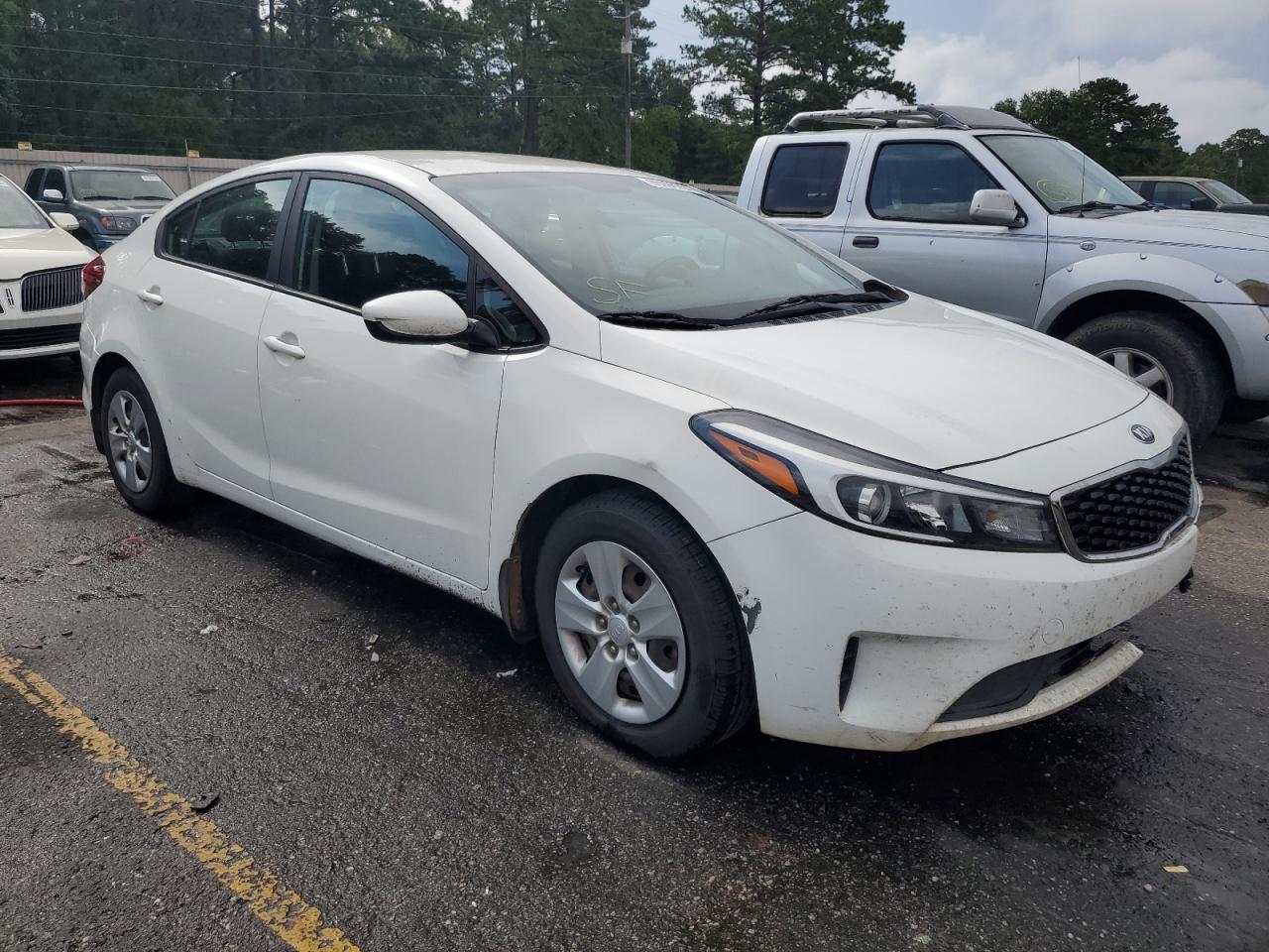 3KPFK4A78HE009846 2017 Kia Forte Lx