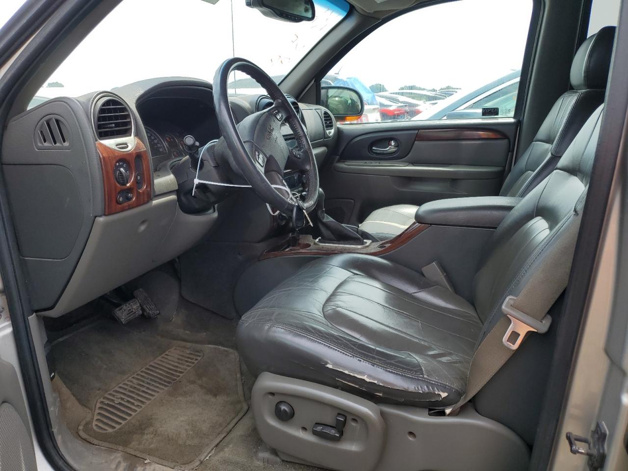 Lot #2921340820 2004 GMC ENVOY