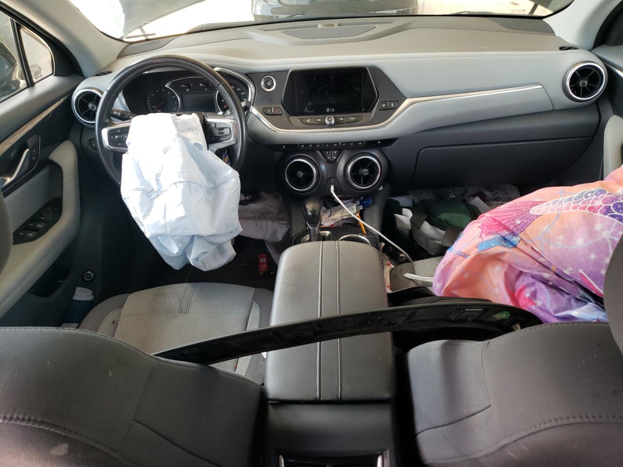 3GNKBCRSXLS573629 2020 Chevrolet Blazer 2Lt