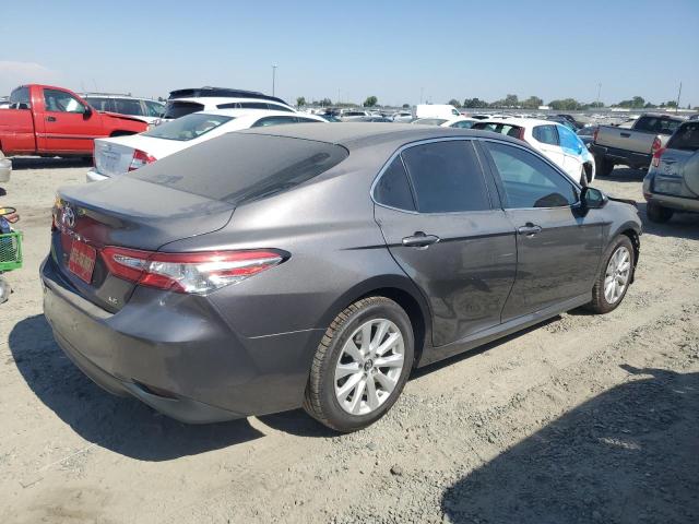 VIN 4T1B11HKXJU677077 2018 Toyota Camry, L no.3