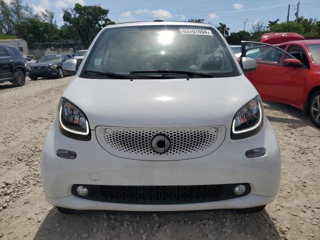 VIN WMEFK5DA0HK173197 2017 Smart Fortwo no.5