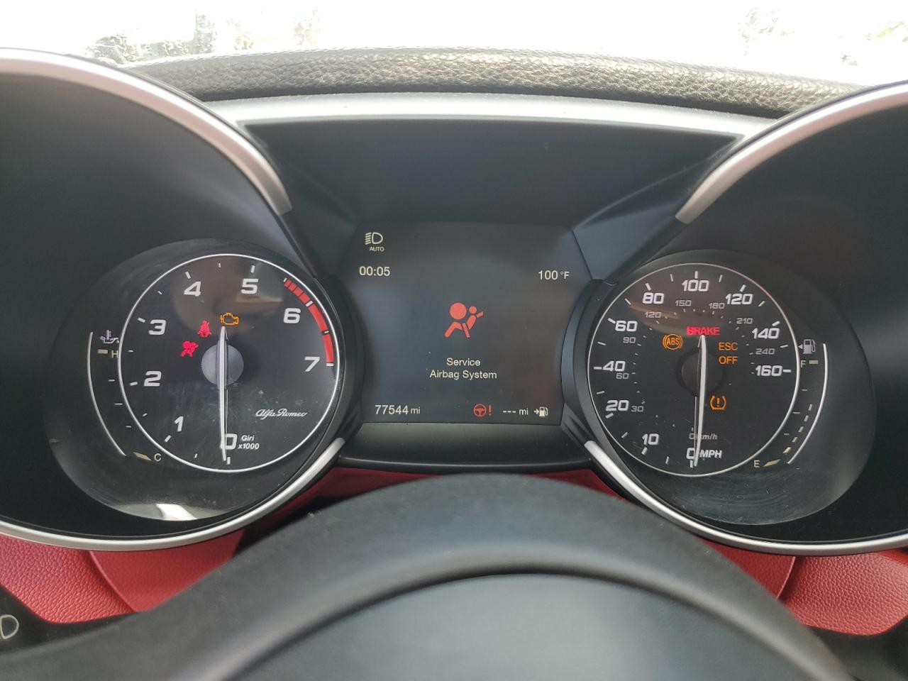 ZARFAMBNXK7600497 2019 Alfa Romeo Giulia Ti