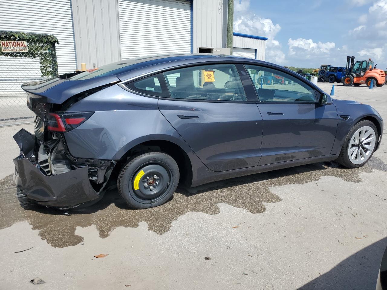 Lot #3027035801 2023 TESLA MODEL 3