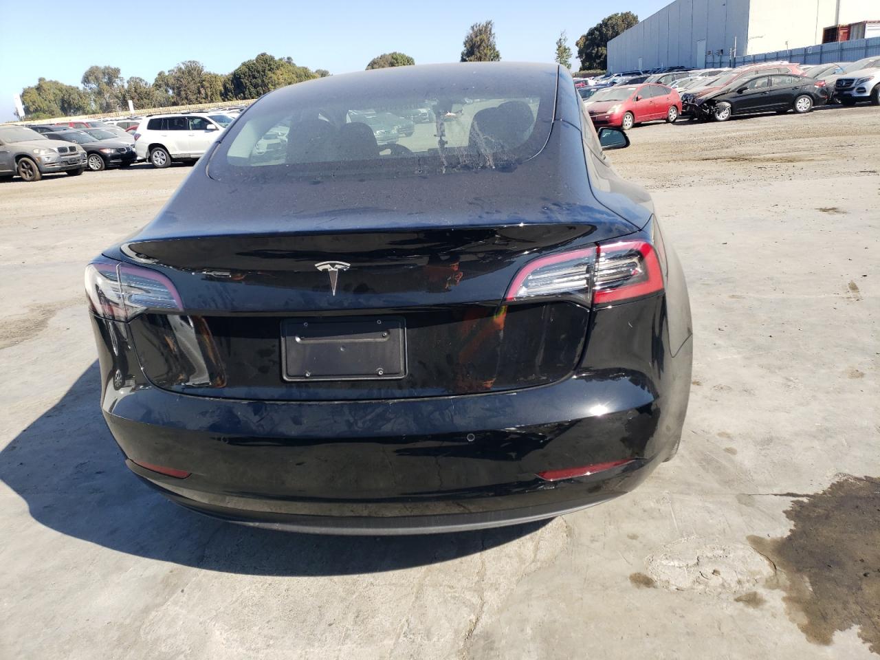 5YJ3E1EA1NF310723 2022 Tesla Model 3