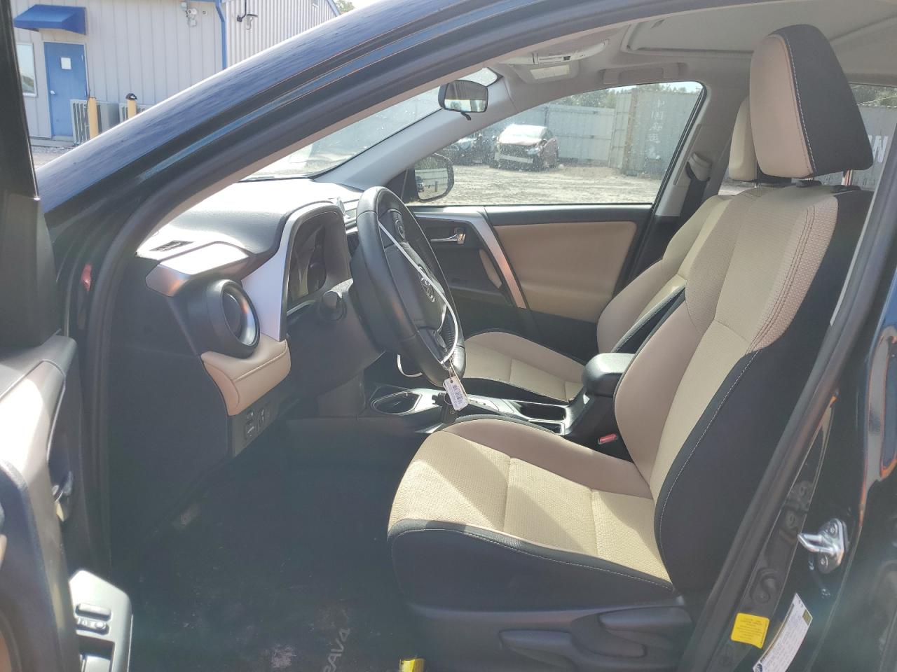 JTMWFREV2JD118112 TOYOTA RAV4 2018