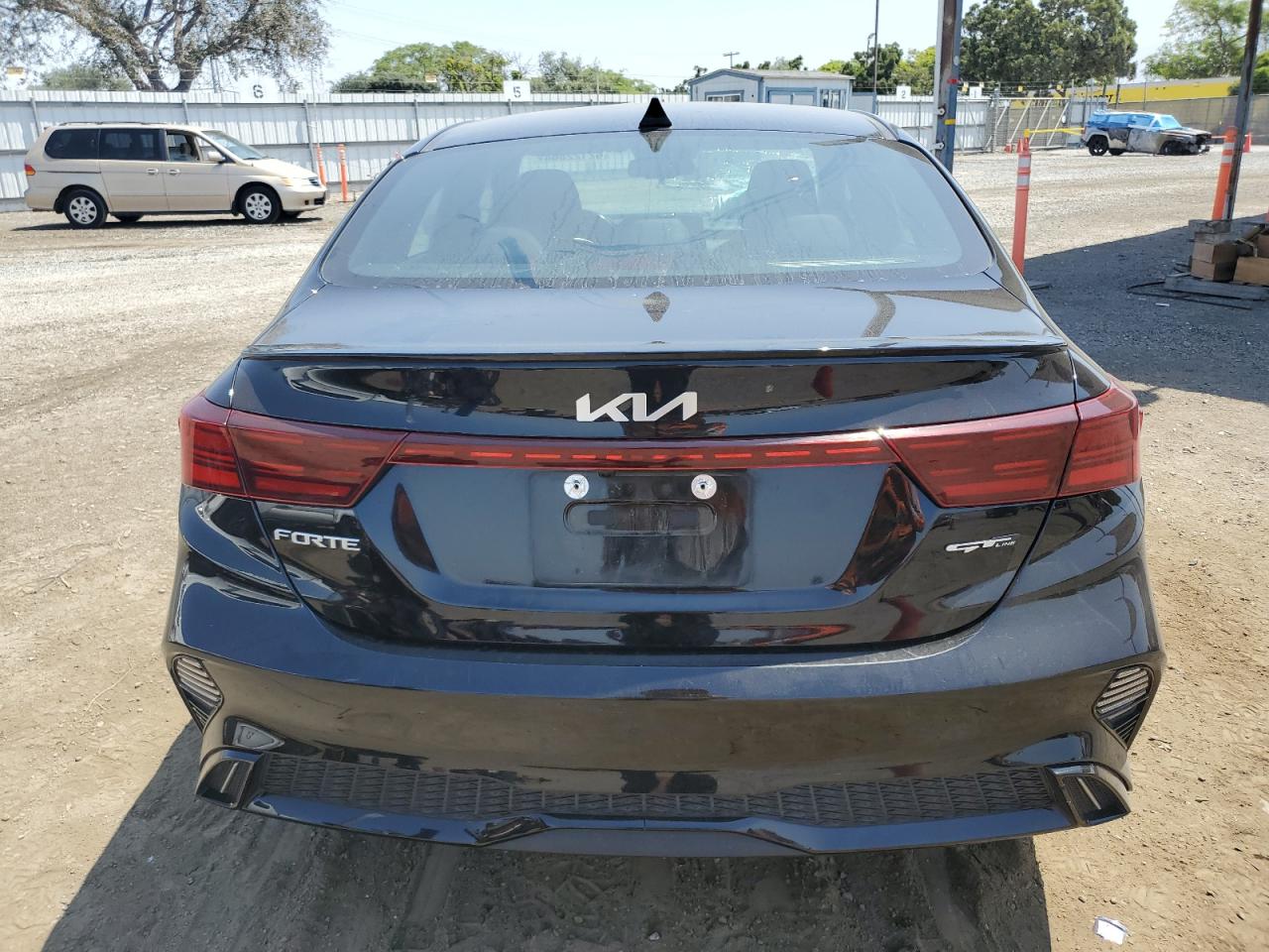 3KPF54AD4NE421898 2022 Kia Forte Gt Line