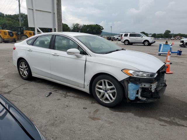 VIN 3FA6P0HD2GR177310 2016 Ford Fusion, SE no.4