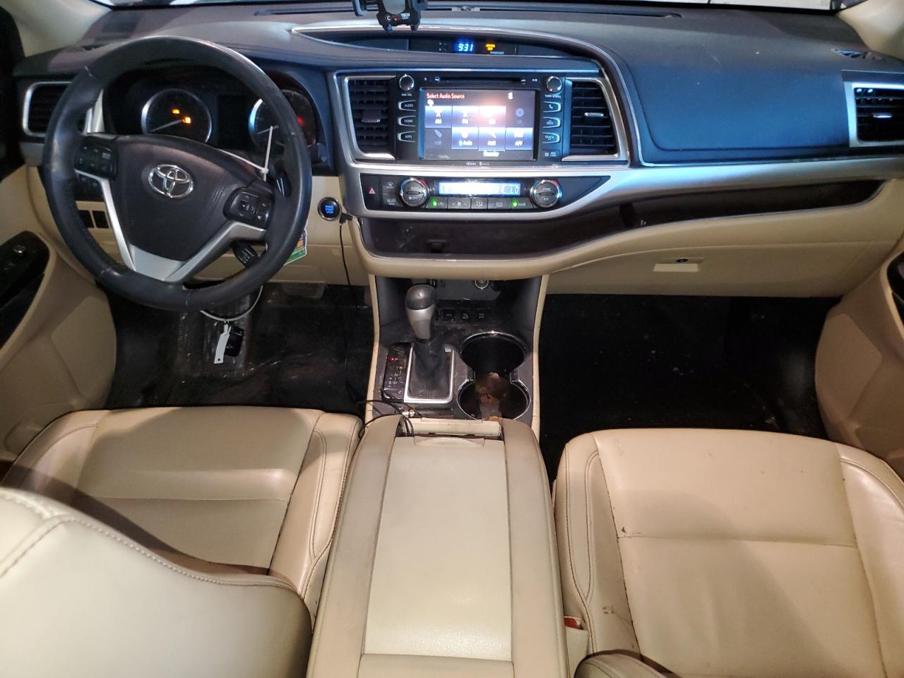 5TDJKRFH1FS213397 2015 Toyota Highlander Xle