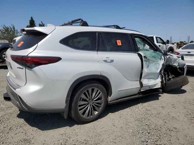 VIN 5TDEBRCH3NS074295 2022 Toyota Highlander, Hybri... no.3