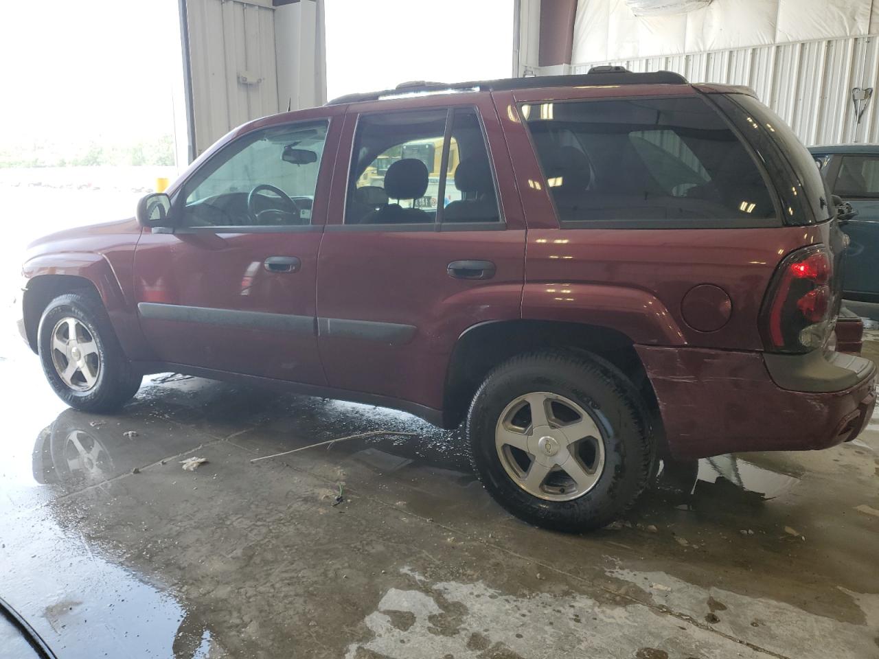 1GNDT13SX52120497 2005 Chevrolet Trailblazer Ls