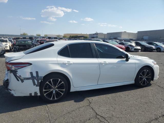 VIN 4T1B11HK3JU643272 2018 Toyota Camry, L no.3