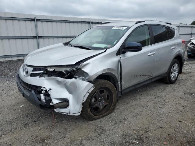 VIN JTMBFREV6EJ005303 2014 Toyota RAV4, LE no.1