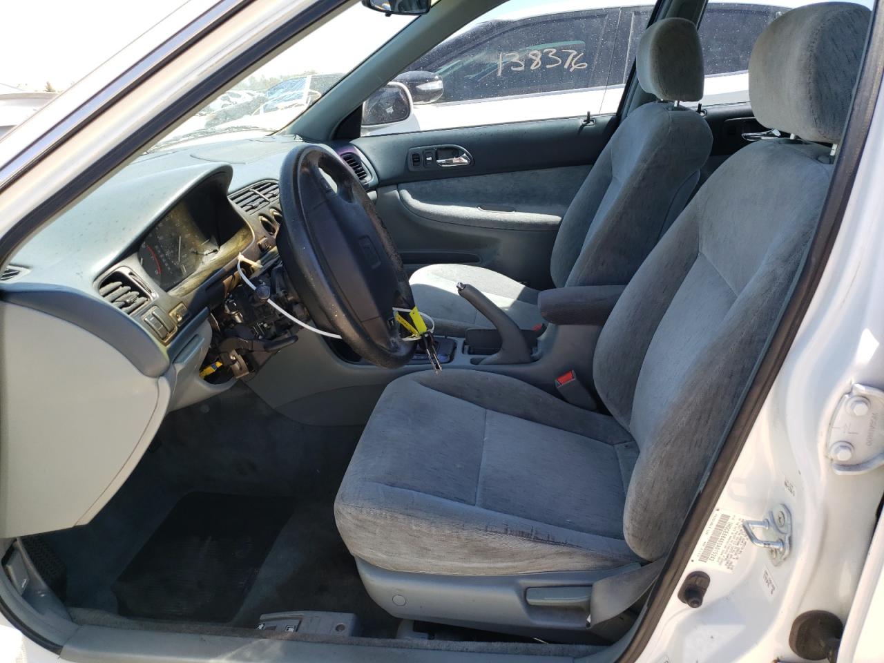 1HGCE6646SA015242 1995 Honda Accord Lx