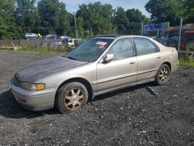 1HGCD5667RA132465 1994 Honda Accord Ex