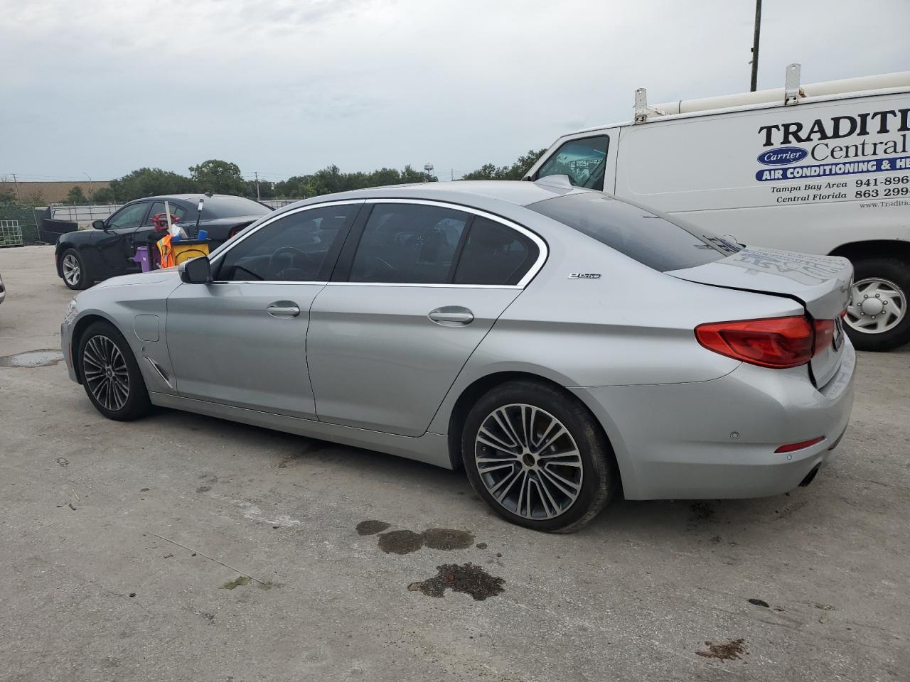 2019 BMW 530E vin: WBAJA9C58KB388970