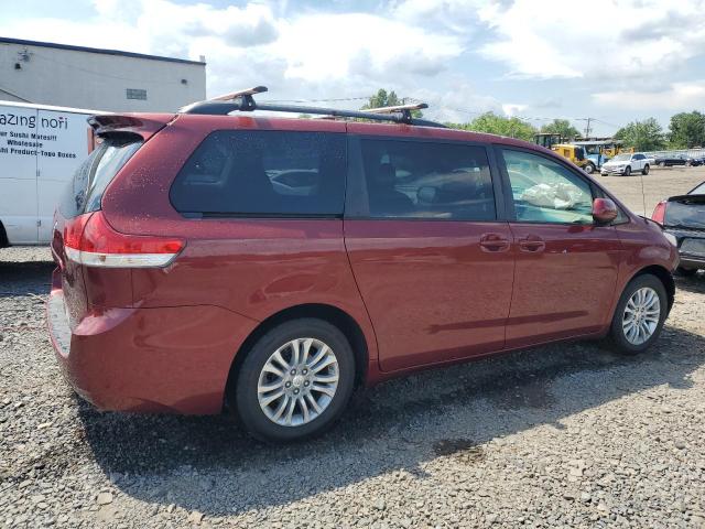 TOYOTA SIENNA XLE 2011 burgundy  gas 5TDYK3DCXBS060774 photo #4