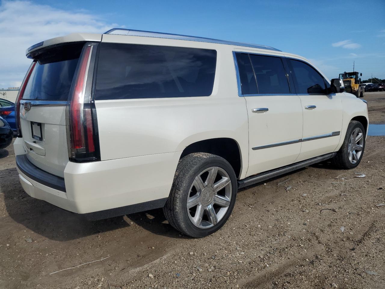 1GYS4TKJ7FR713934 2015 Cadillac Escalade Esv Premium