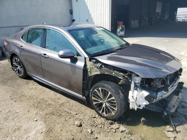 VIN 4T1B11HKXKU856267 2019 Toyota Camry, L no.4