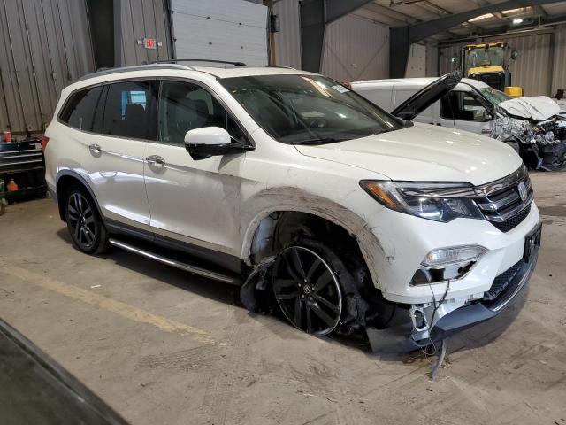 2017 HONDA PILOT TOUR - 5FNYF6H90HB035089