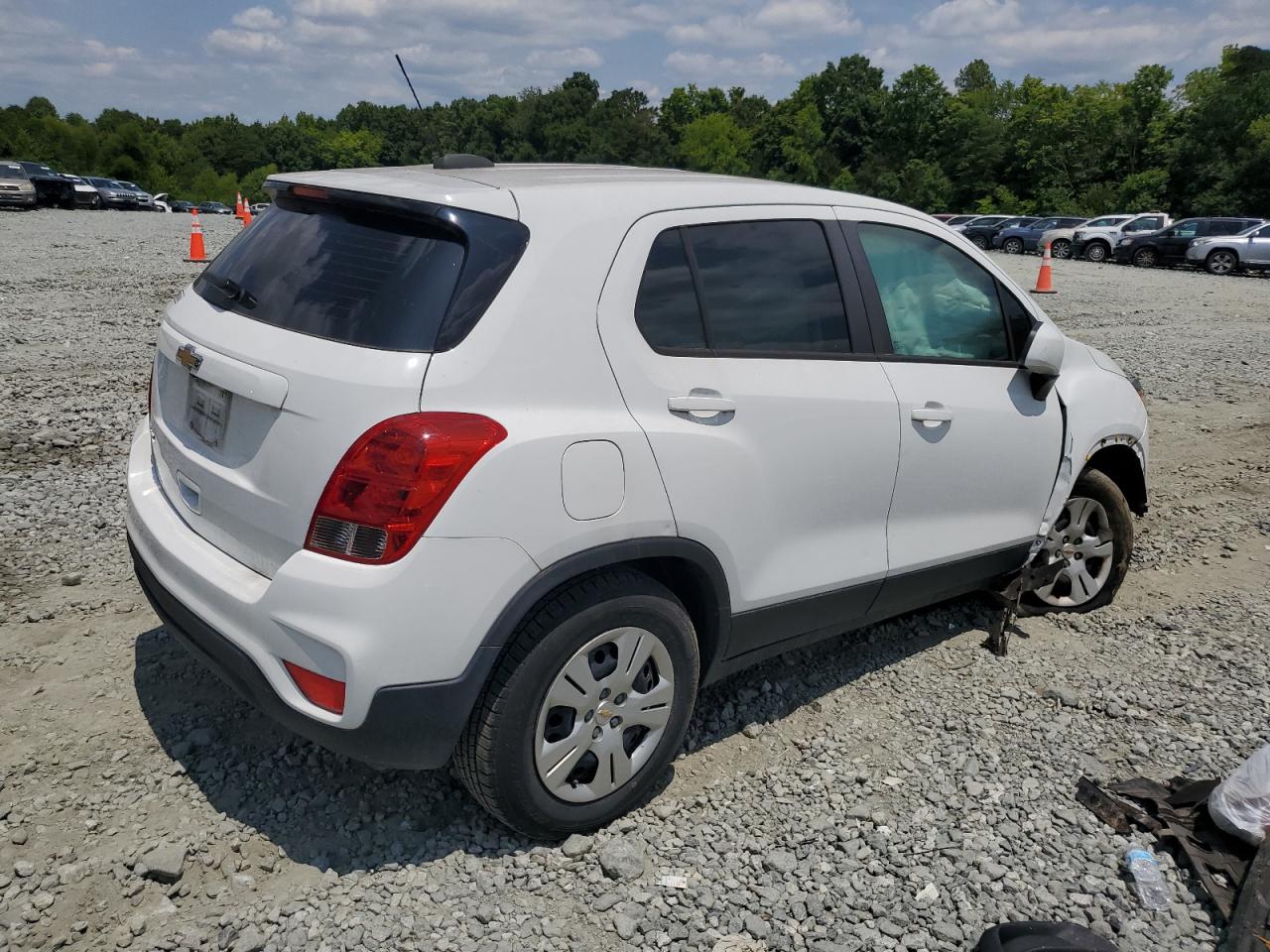 Lot #2991112202 2018 CHEVROLET TRAX LS