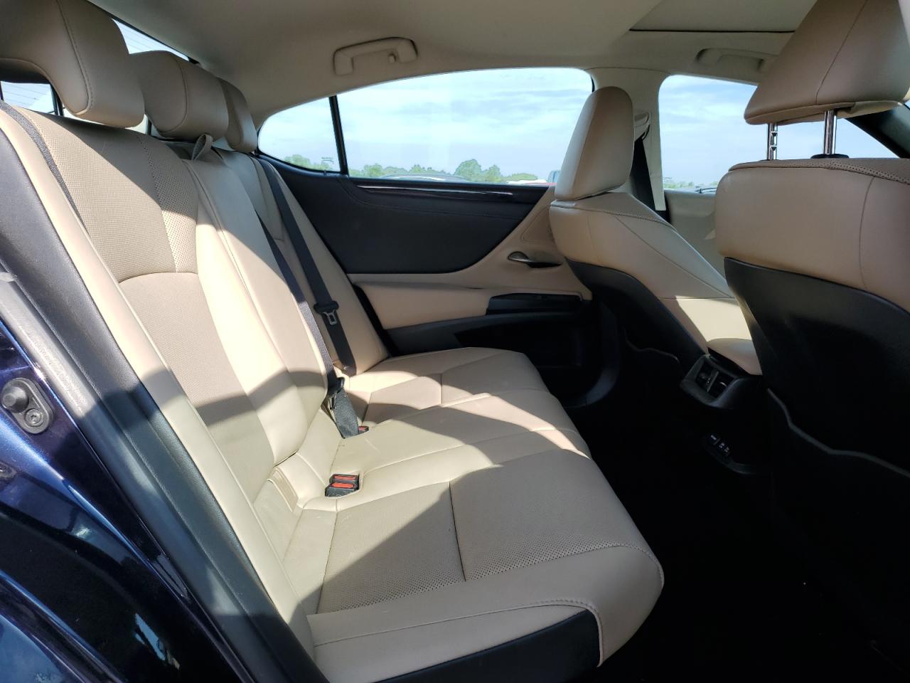 58ADA1C10MU005663 2021 Lexus Es 300H