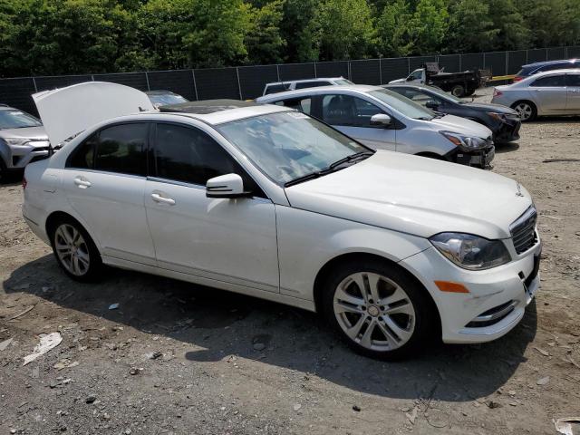 VIN WDDGF8AB2DG101202 2013 Mercedes-Benz C-Class, 3... no.4