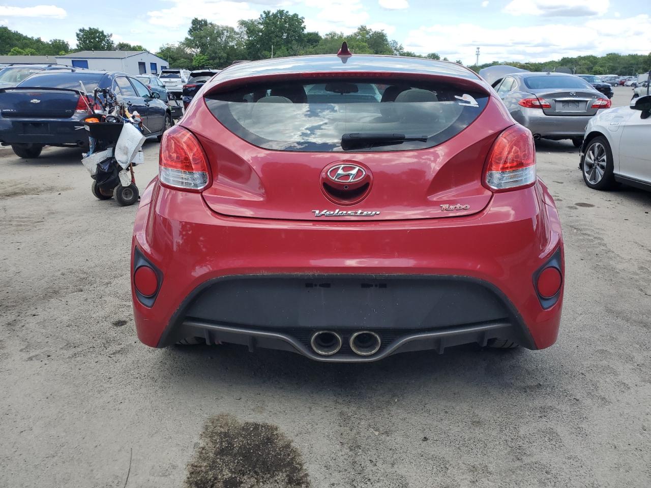 KMHTC6AE7GU285182 2016 Hyundai Veloster Turbo