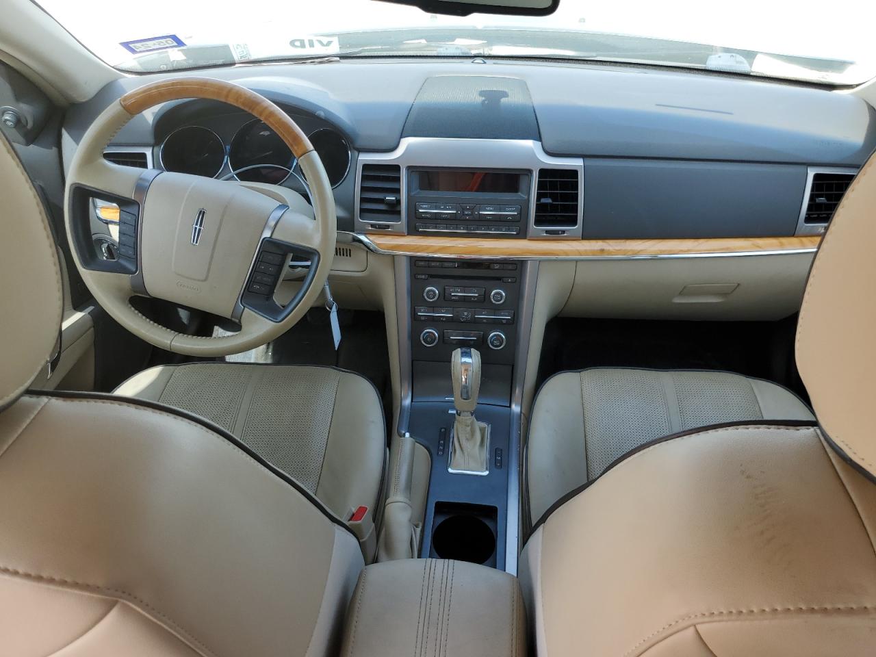 3LNHL2GC8BR770676 2011 Lincoln Mkz