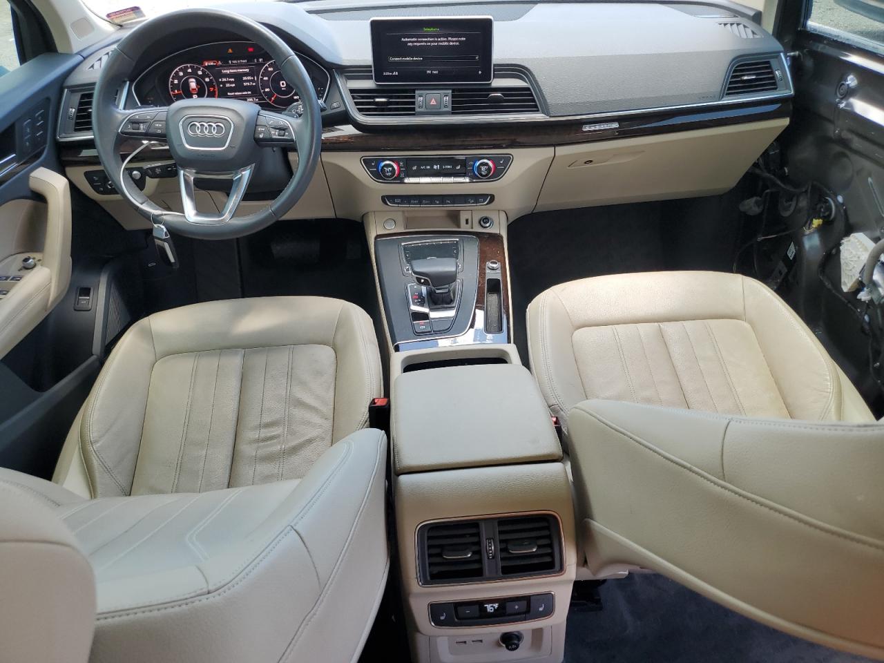WA1CNAFY9K2055100 2019 Audi Q5 Prestige