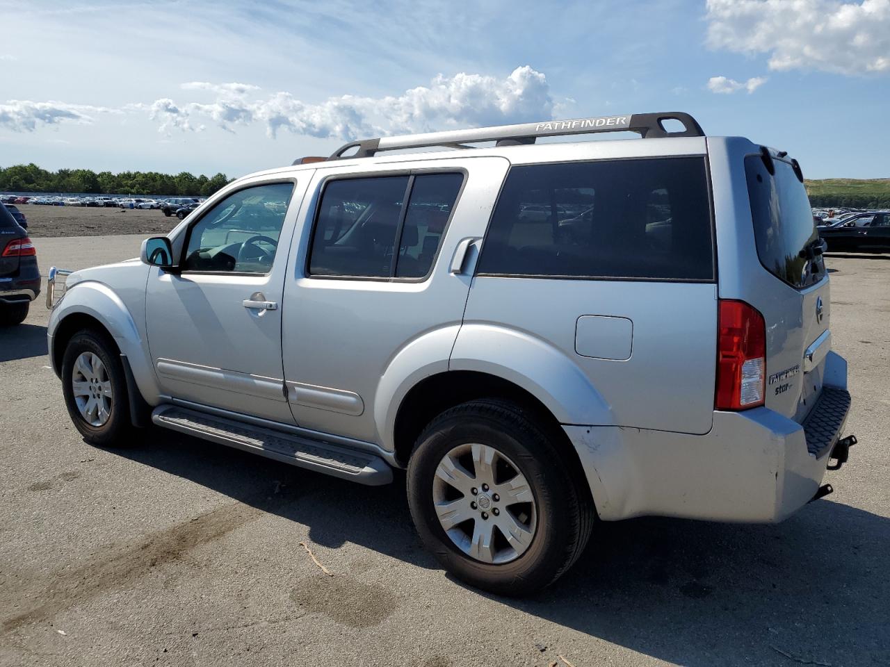 5N1AR18W05C734518 2005 Nissan Pathfinder Le