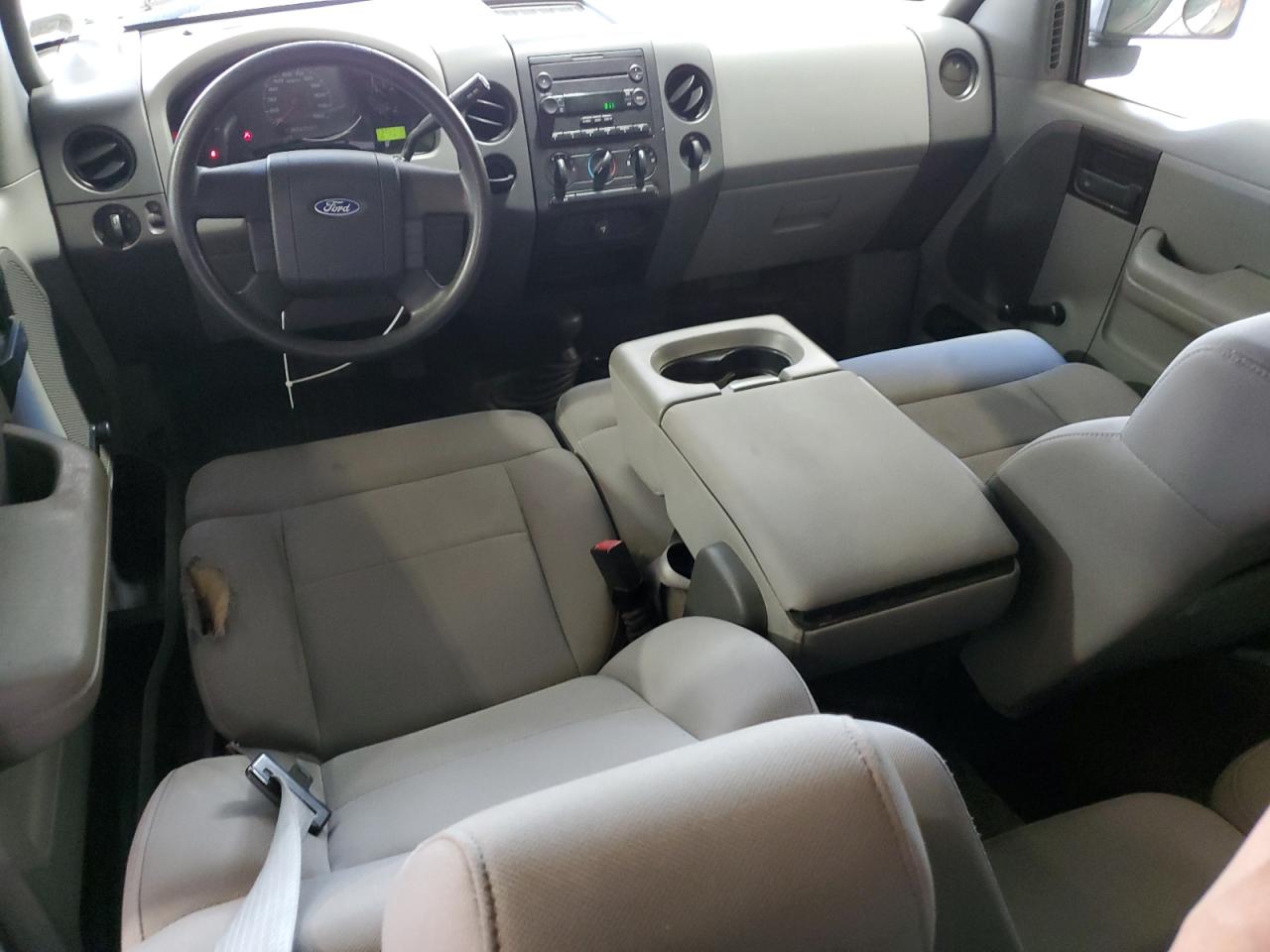 1FTRX14W45NA38610 2005 Ford F150