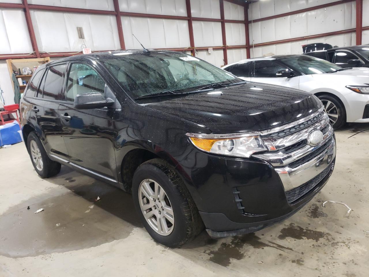 2FMDK3GC5BBB18717 2011 Ford Edge Se