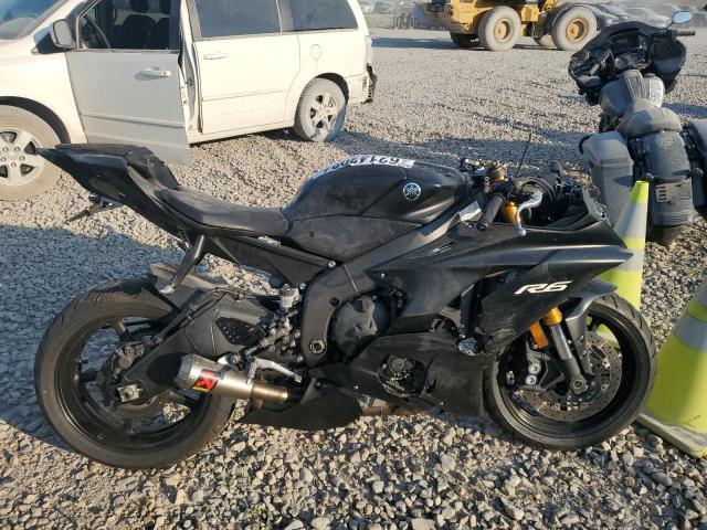2017 YAMAHA YZF R6 - JYARJ28E1HA000137