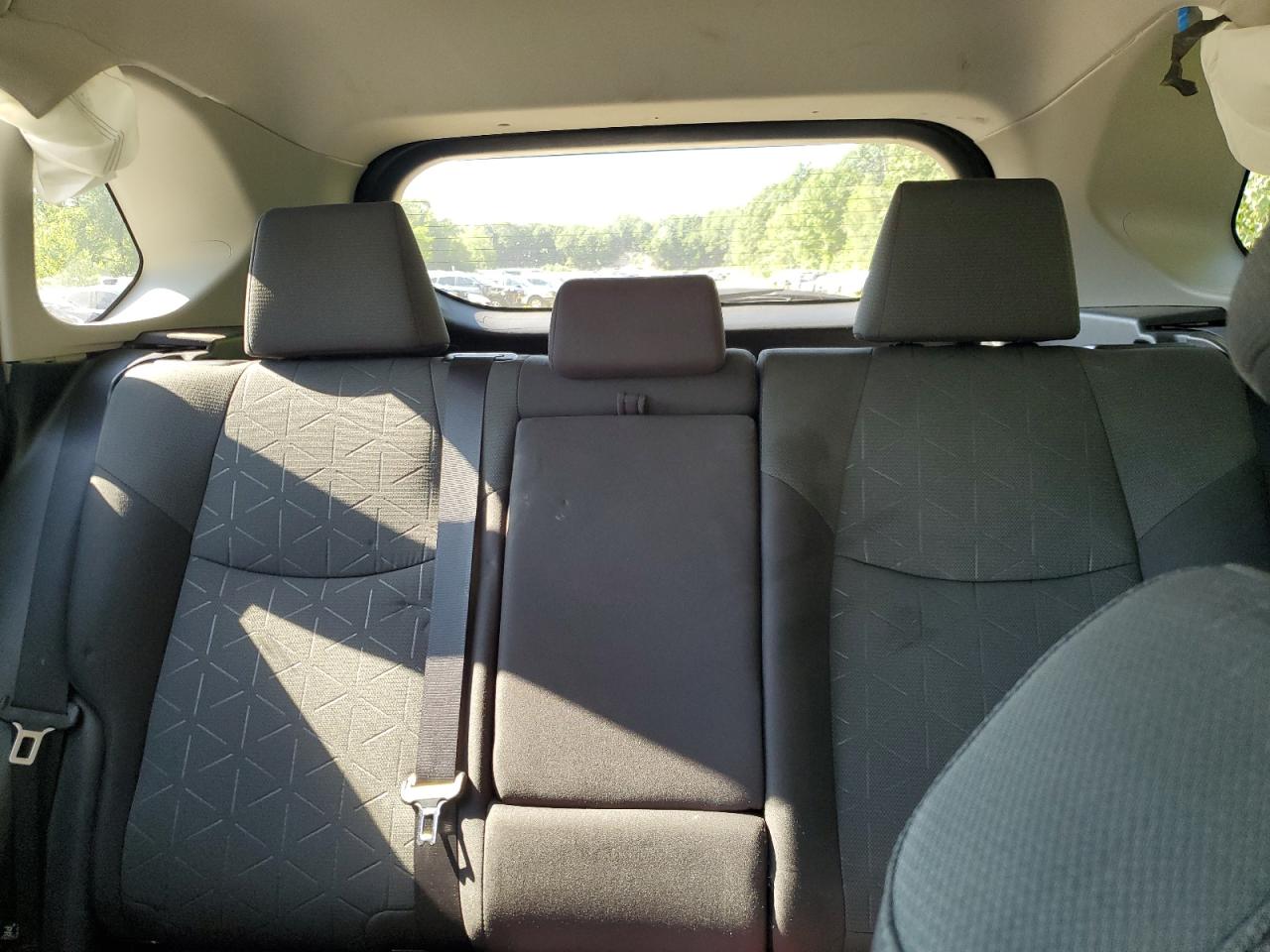 2T3P1RFV1NW275706 2022 Toyota Rav4 Xle