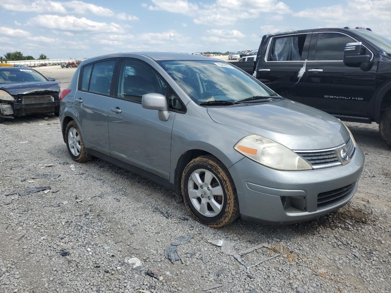 Lot #2960223597 2009 NISSAN VERSA S