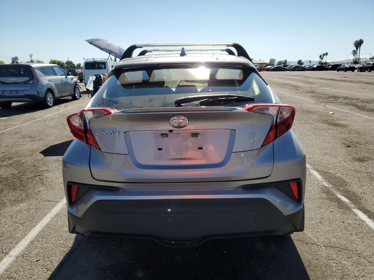 JTNKHMBX2L1075294 2020 Toyota C-Hr Xle