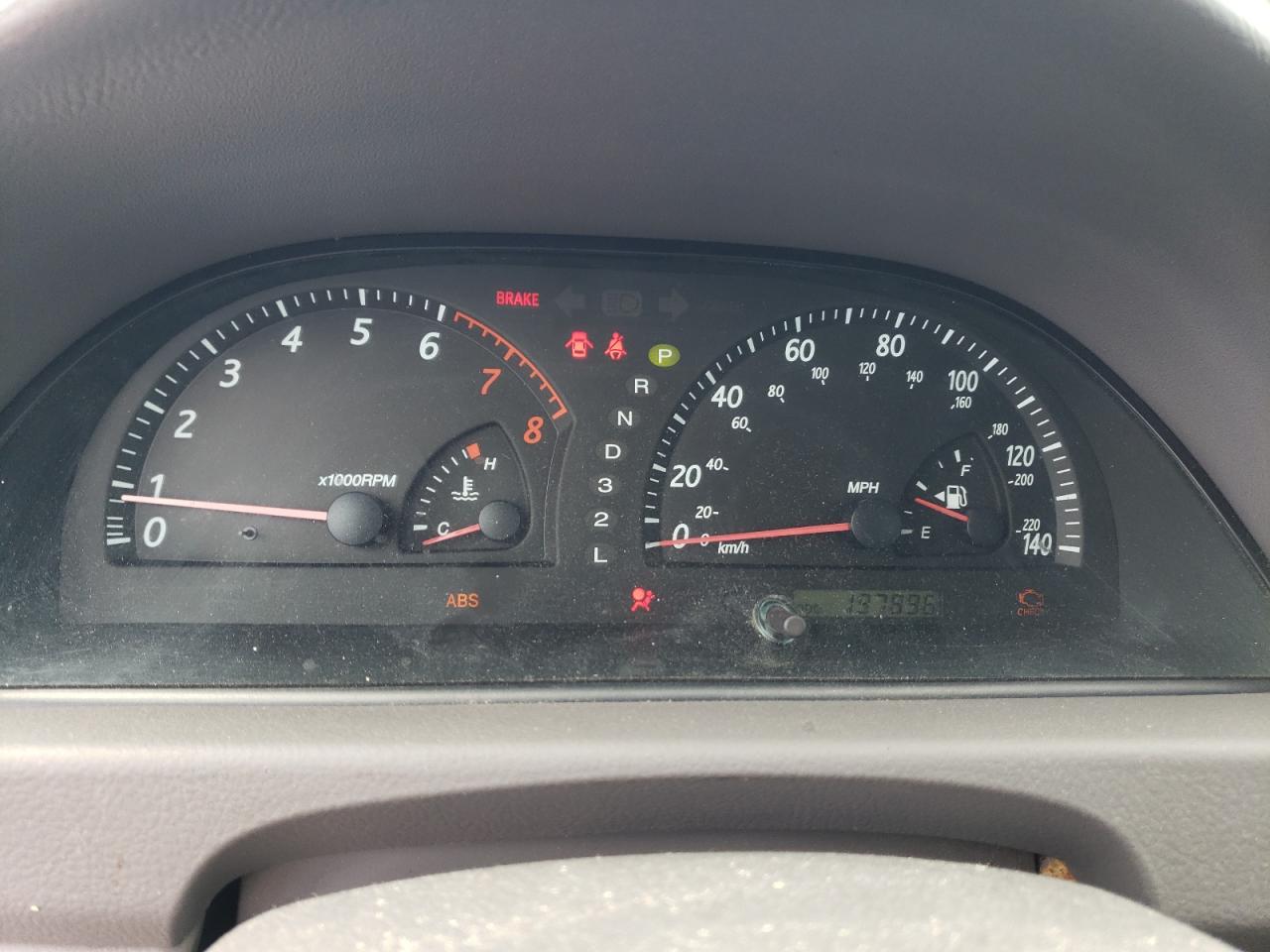 4T1BF32K74U063145 2004 Toyota Camry Le