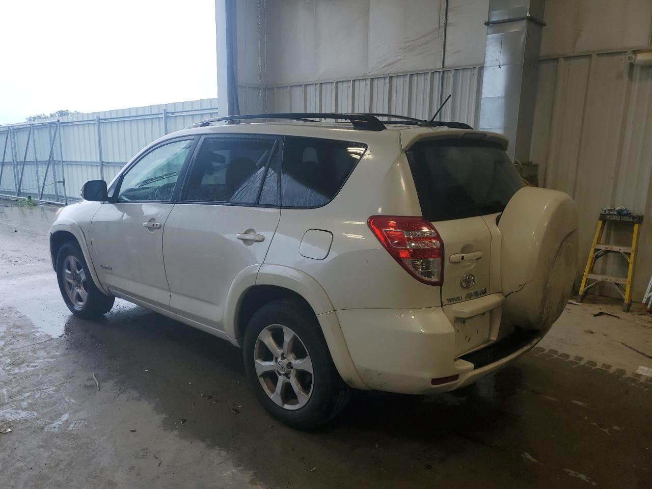 JTMDK4DV8A5090754 2010 Toyota Rav4 Limited