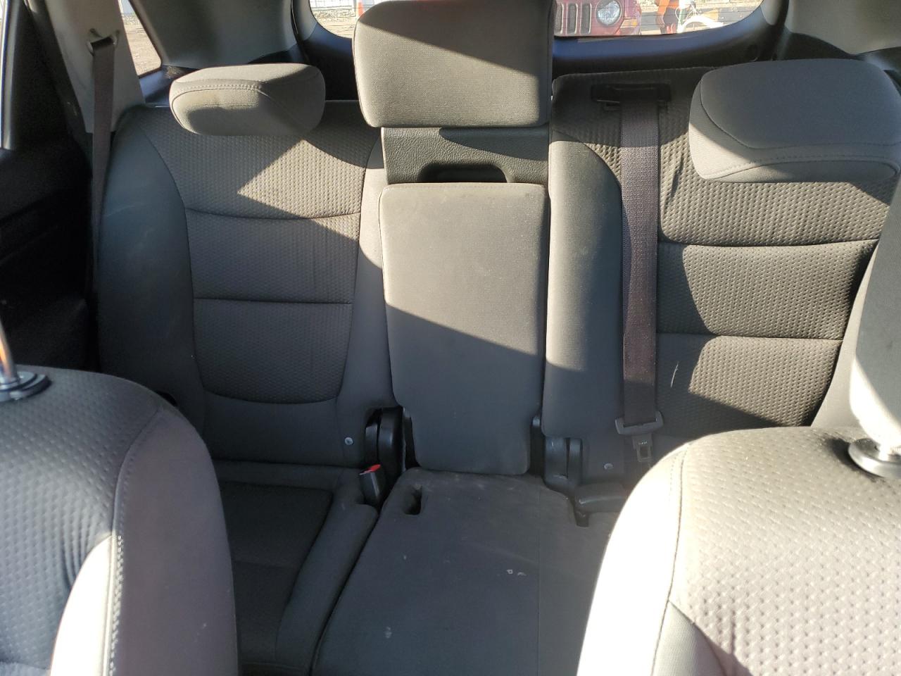 5XYKT3A68DG394318 2013 Kia Sorento Lx