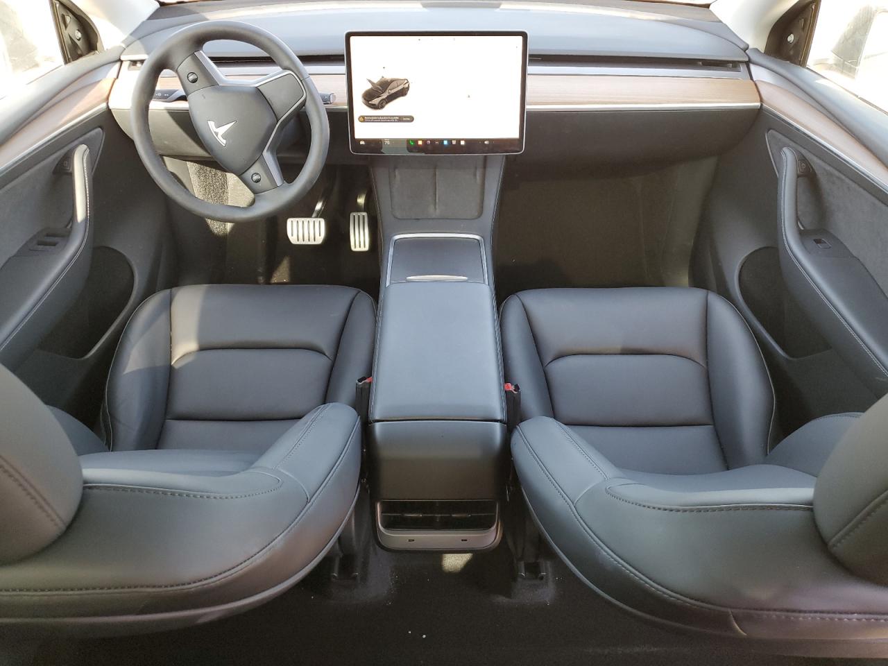 7SAYGDEF6PF947738 2023 Tesla Model Y