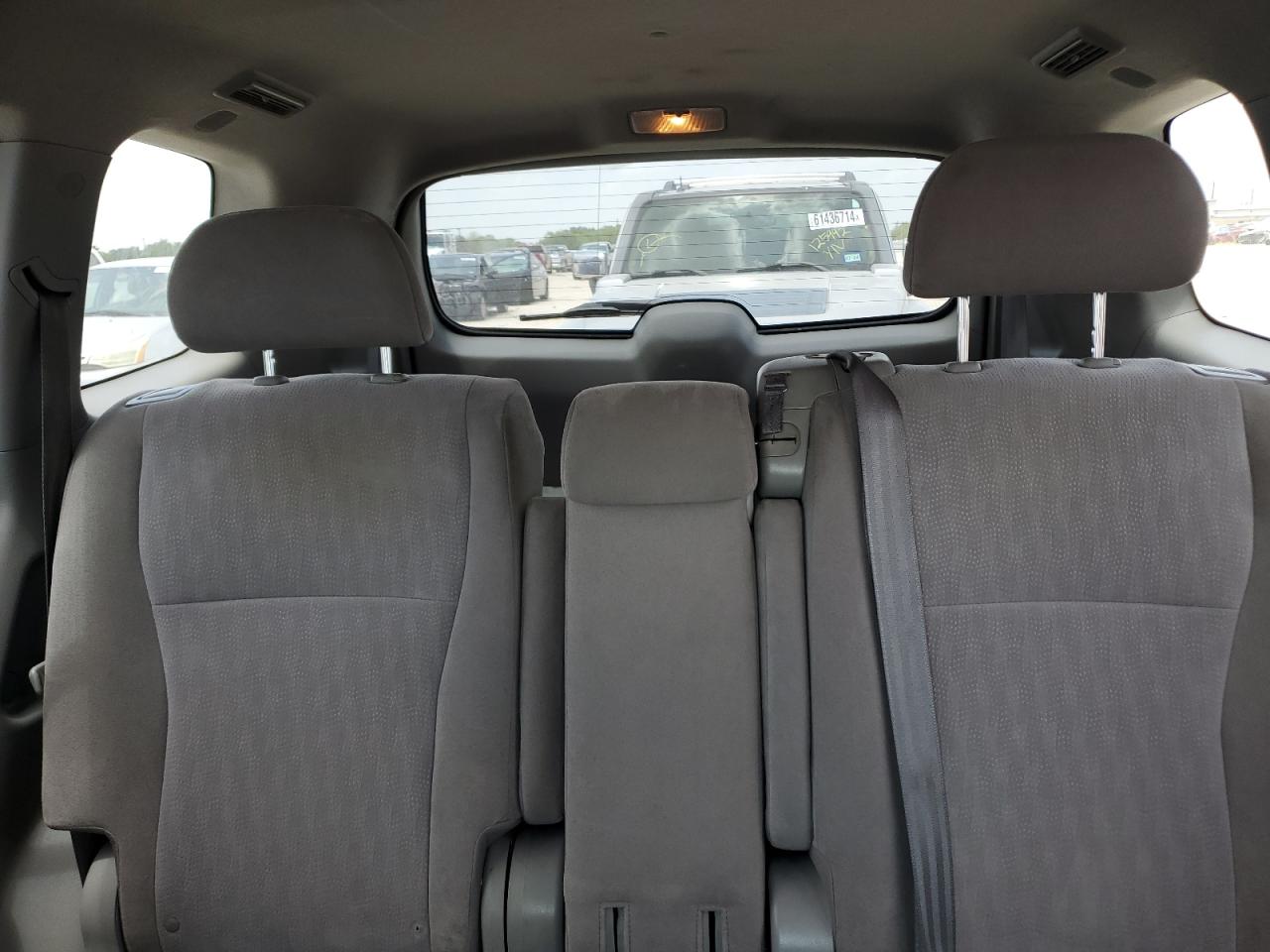 5TDZK3EH8CS077444 2012 Toyota Highlander Base