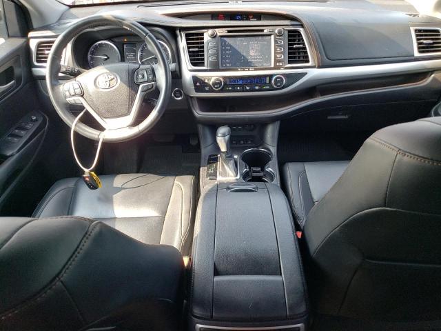 VIN 5TDJZRFH6KS941707 2019 Toyota Highlander, SE no.8