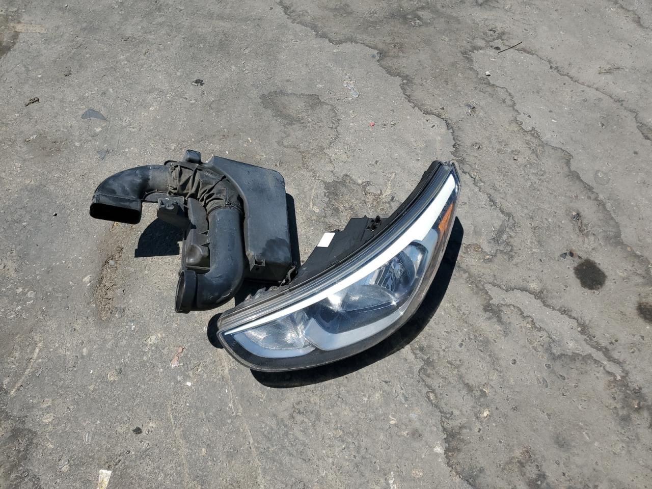 KMHCT4AE7FU935678 2015 Hyundai Accent Gls