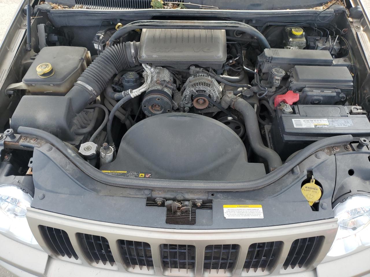 1J4GR48K35C663824 2005 Jeep Grand Cherokee Laredo