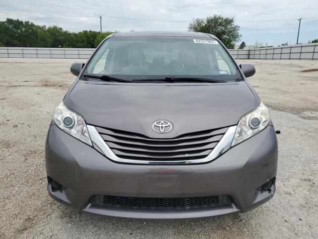 2017 TOYOTA SIENNA LE - 5TDKZ3DC2HS851858