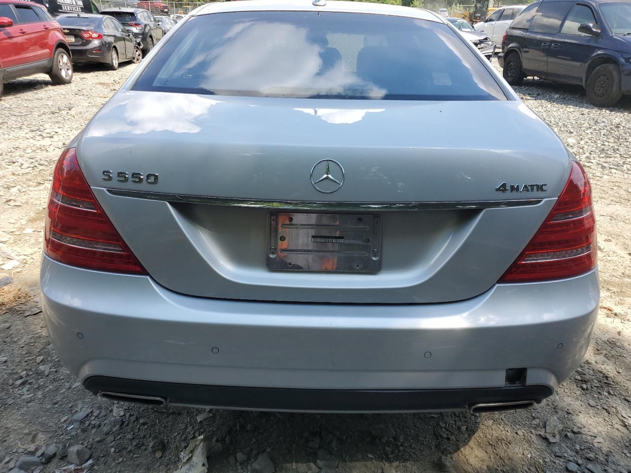 WDDNG8GB0AA310965 2010 Mercedes-Benz S 550 4Matic