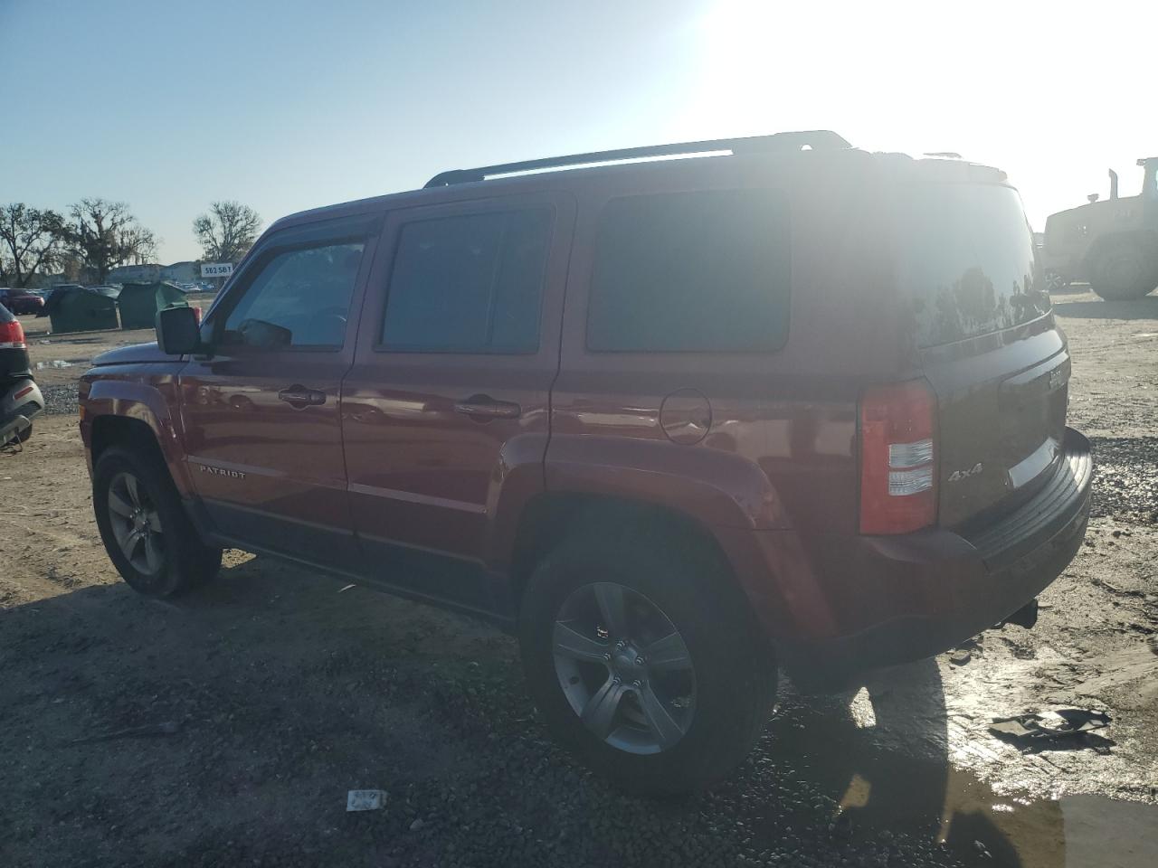 2015 Jeep Patriot Latitude vin: 1C4NJRFB7FD245315