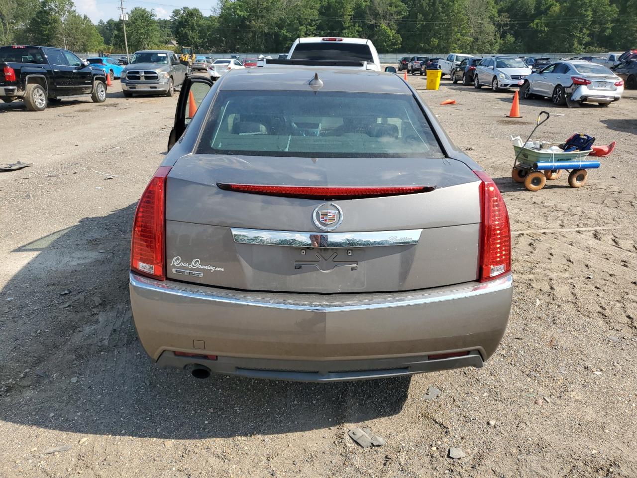 1G6DE5E57C0140977 2012 Cadillac Cts Luxury Collection