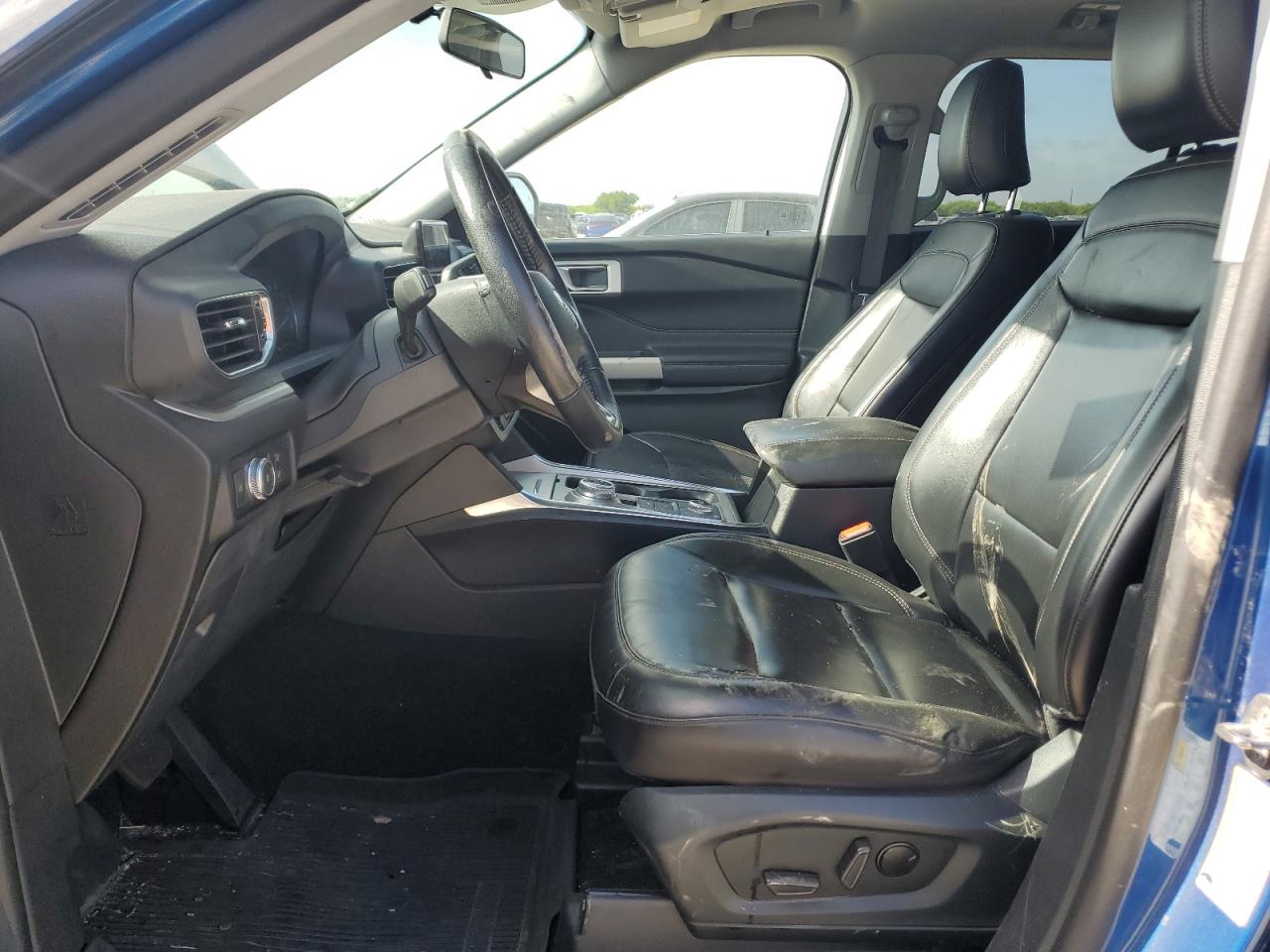 1FMSK8DH0MGA59303 2021 Ford Explorer Xlt