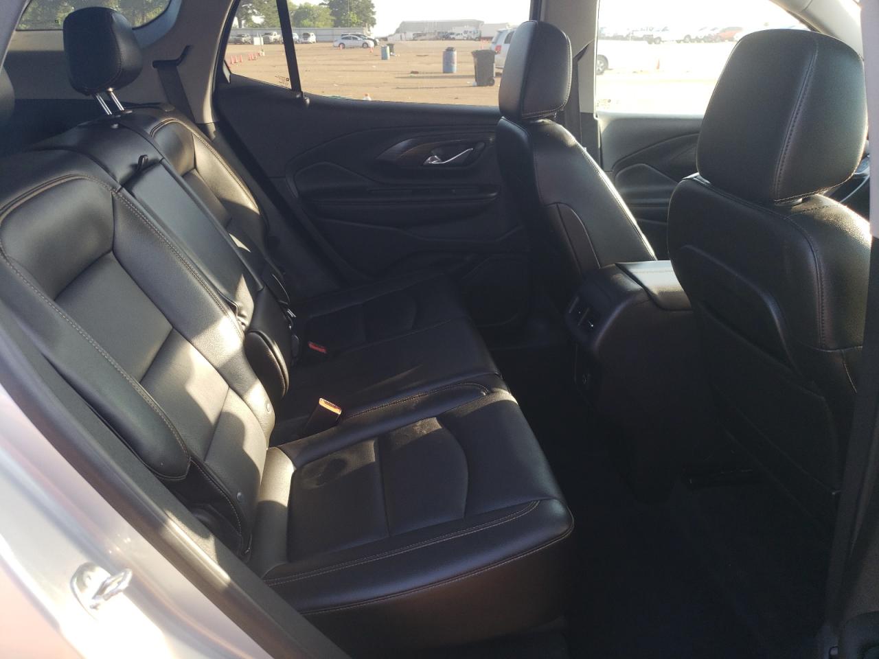 3GKALVEV6ML320708 2021 GMC Terrain Slt